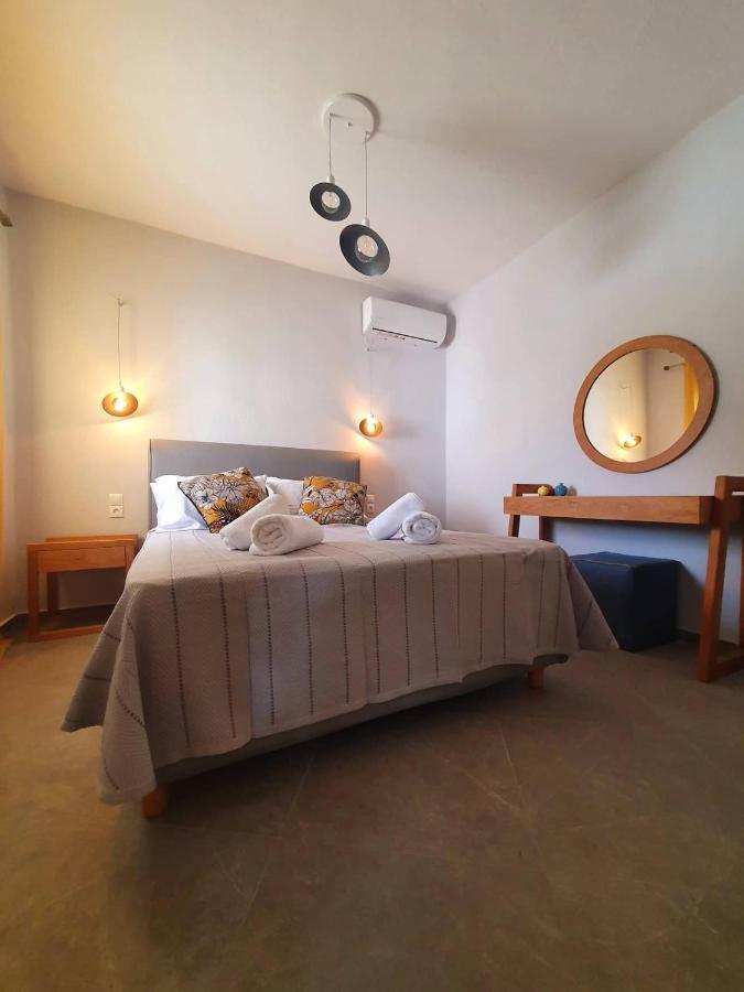 Maistros Suites - Pera Skopelos Exterior foto
