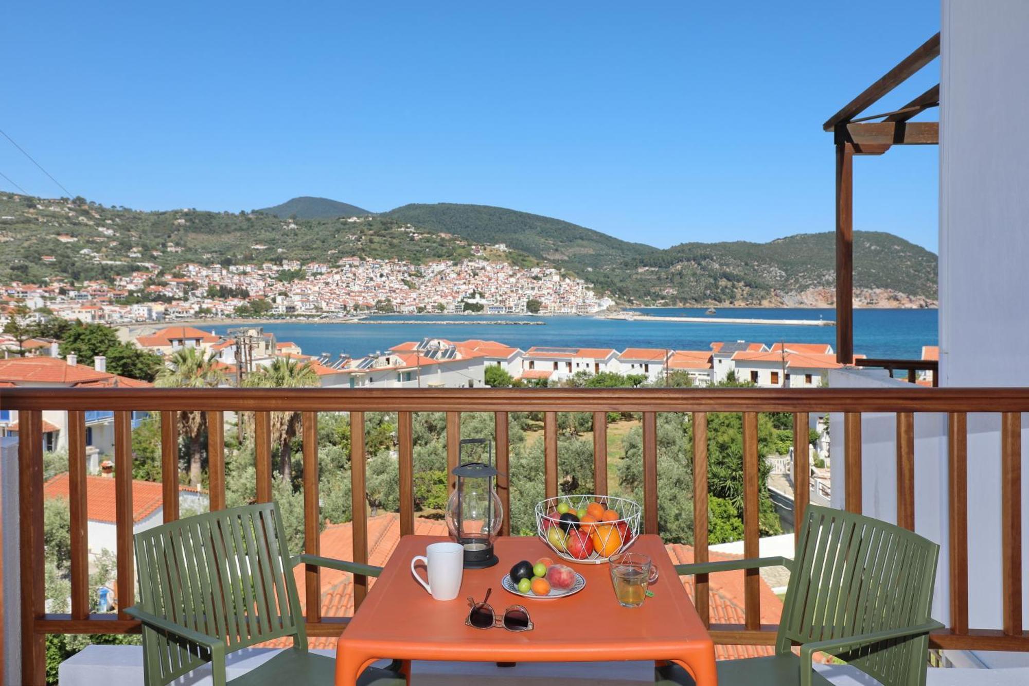 Maistros Suites - Pera Skopelos Exterior foto