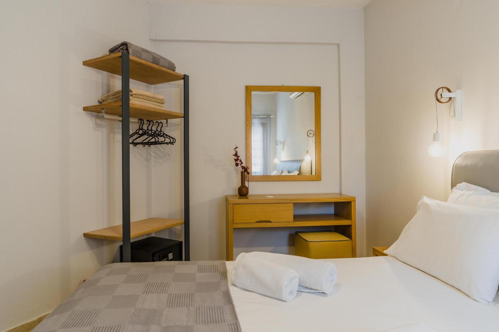 Maistros Suites - Pera Skopelos Exterior foto